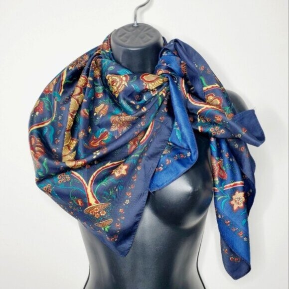 Vintage Pure Silk Boho Cottage Core Granny Antique Floral Square Scarf